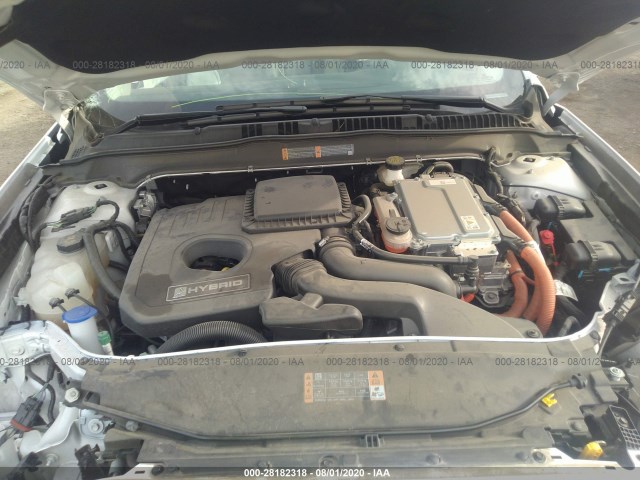 Photo 9 VIN: 3FA6P0LU2HR277206 - FORD FUSION 