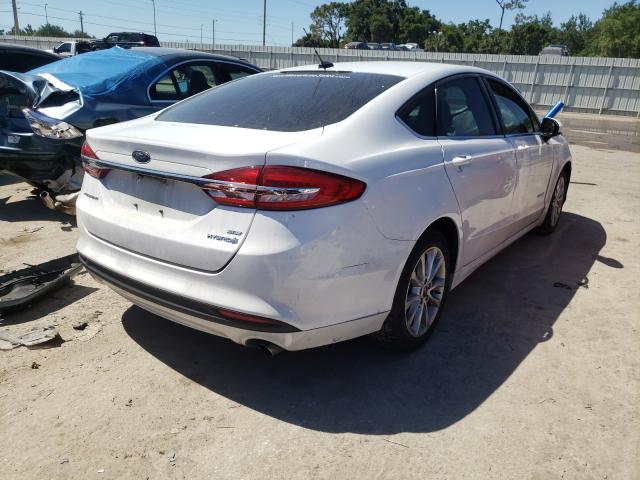 Photo 3 VIN: 3FA6P0LU2HR323326 - FORD FUSION SE 