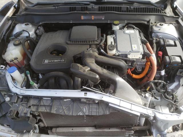 Photo 10 VIN: 3FA6P0LU2HR323455 - FORD FUSION SE 