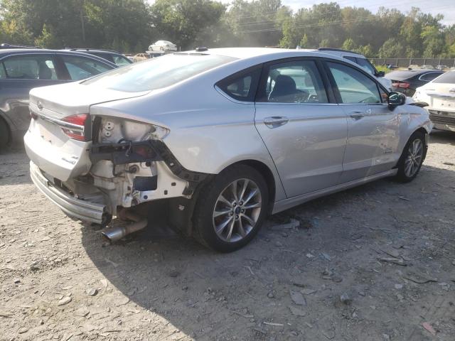 Photo 2 VIN: 3FA6P0LU2HR323455 - FORD FUSION SE 