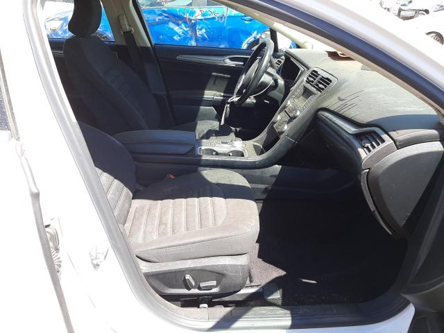 Photo 4 VIN: 3FA6P0LU2HR355077 - FORD FUSION SE 