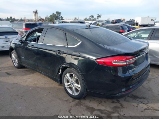 Photo 2 VIN: 3FA6P0LU2JR129126 - FORD FUSION HYBRID 