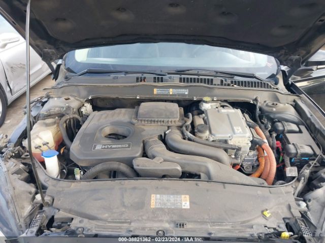 Photo 9 VIN: 3FA6P0LU2JR129126 - FORD FUSION HYBRID 