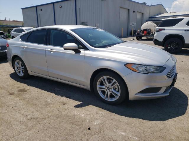 Photo 3 VIN: 3FA6P0LU2JR154527 - FORD FUSION SE 