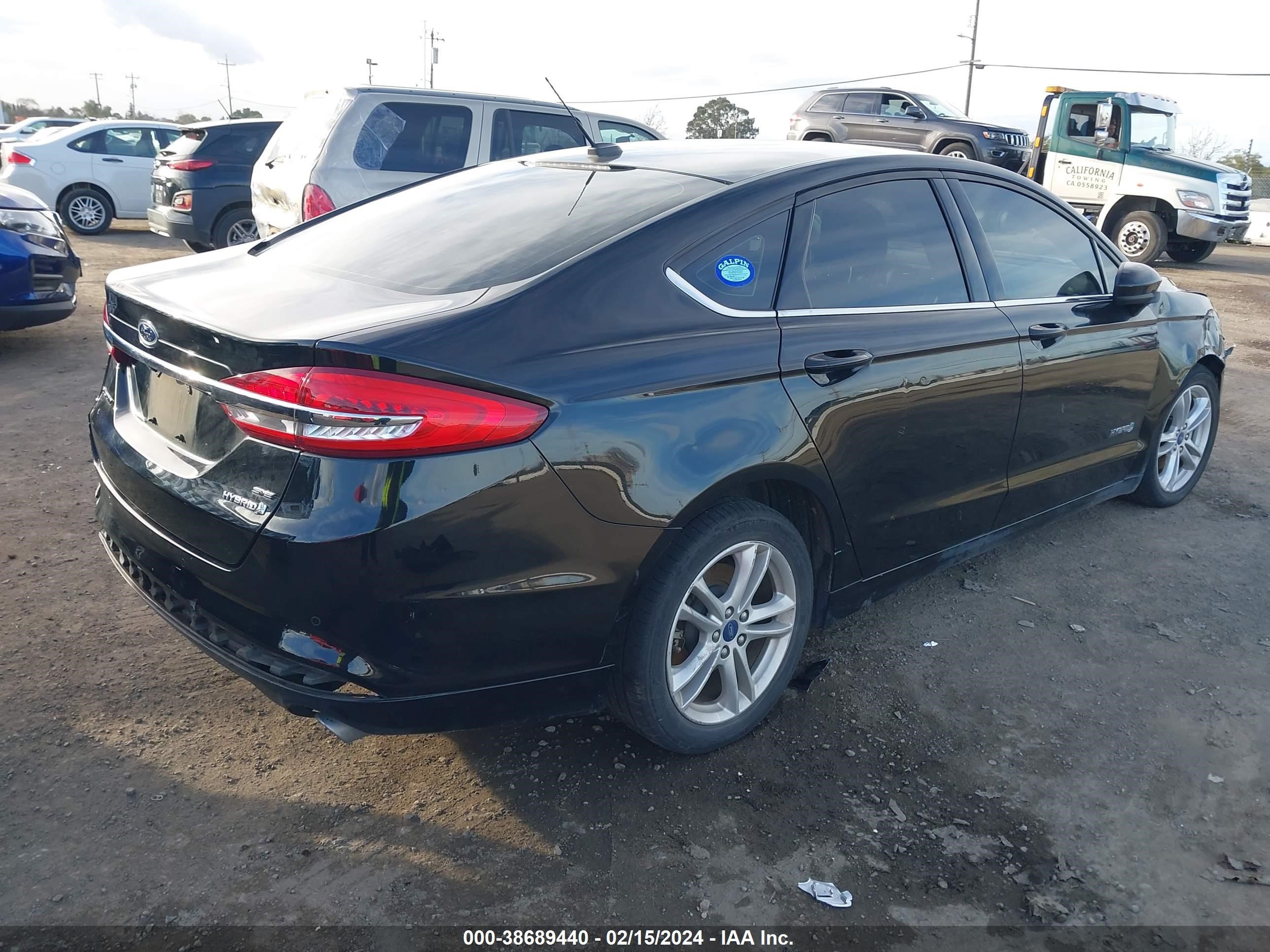 Photo 3 VIN: 3FA6P0LU2JR269080 - FORD FUSION 