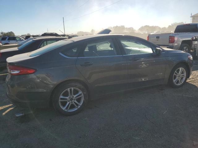 Photo 2 VIN: 3FA6P0LU2JR272576 - FORD FUSION SE 