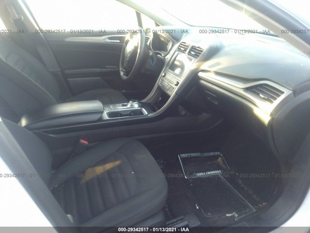 Photo 4 VIN: 3FA6P0LU2KR104454 - FORD FUSION HYBRID 