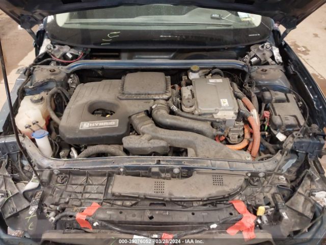 Photo 9 VIN: 3FA6P0LU2KR114465 - FORD FUSION HYBRID 