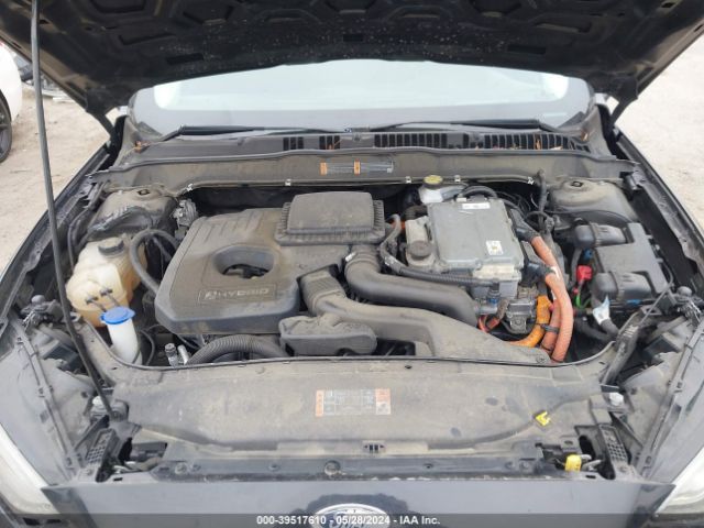 Photo 9 VIN: 3FA6P0LU2KR134375 - FORD FUSION HYBRID 