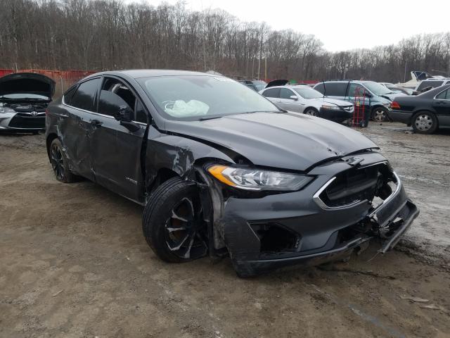 Photo 0 VIN: 3FA6P0LU2KR140466 - FORD FUSION SE 