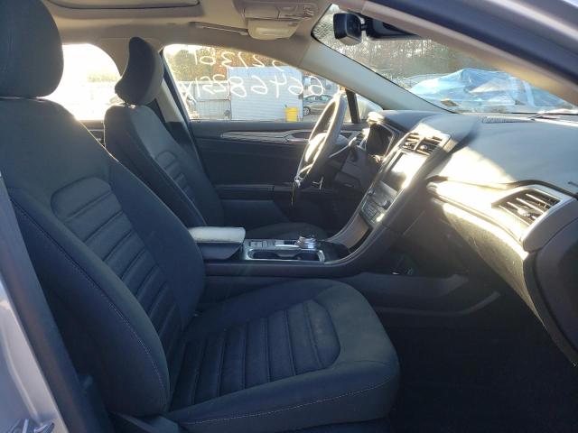 Photo 4 VIN: 3FA6P0LU2KR140788 - FORD FUSION SE 