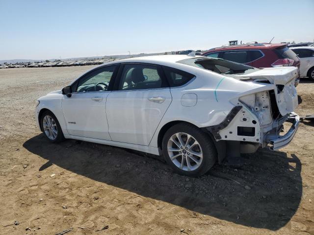 Photo 1 VIN: 3FA6P0LU2KR200665 - FORD FUSION 