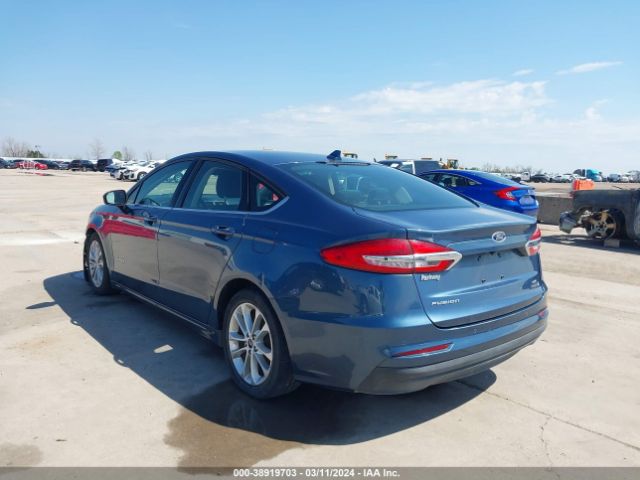 Photo 2 VIN: 3FA6P0LU2KR221841 - FORD FUSION HYBRID 