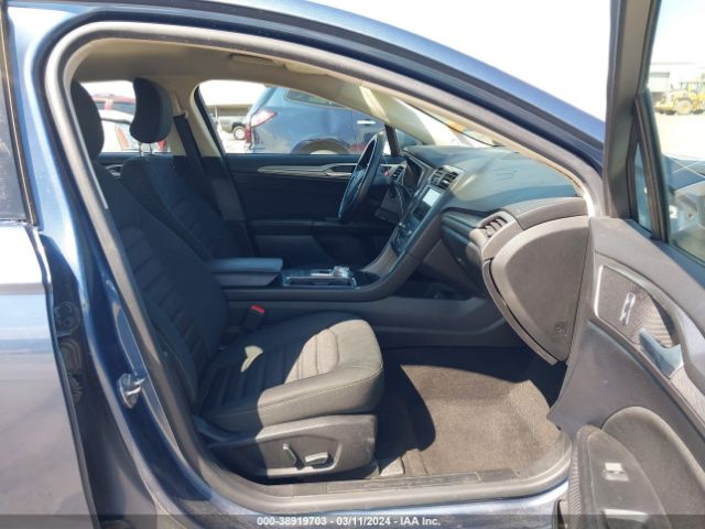 Photo 4 VIN: 3FA6P0LU2KR221841 - FORD FUSION HYBRID 