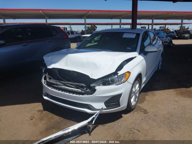 Photo 5 VIN: 3FA6P0LU2KR235822 - FORD FUSION HYBRID 