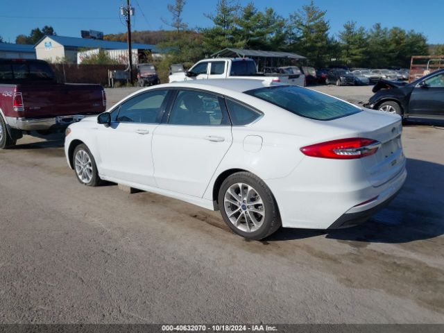 Photo 2 VIN: 3FA6P0LU2LR161741 - FORD FUSION 