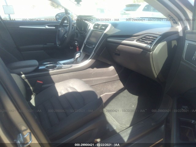 Photo 4 VIN: 3FA6P0LU3DR208910 - FORD FUSION 