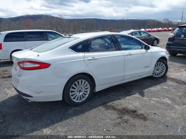 Photo 3 VIN: 3FA6P0LU3DR283056 - FORD FUSION HYBRID 