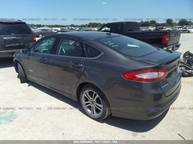 Photo 2 VIN: 3FA6P0LU3FR227010 - FORD FUSION 