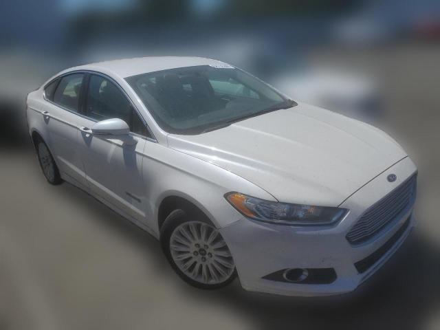 Photo 3 VIN: 3FA6P0LU3GR145554 - FORD FUSION 