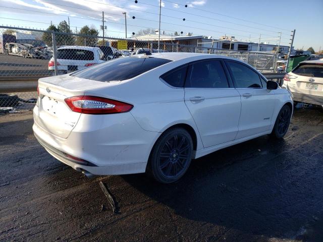 Photo 2 VIN: 3FA6P0LU3GR203839 - FORD FUSION 