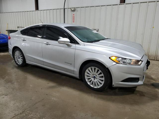 Photo 3 VIN: 3FA6P0LU3GR235139 - FORD FUSION 