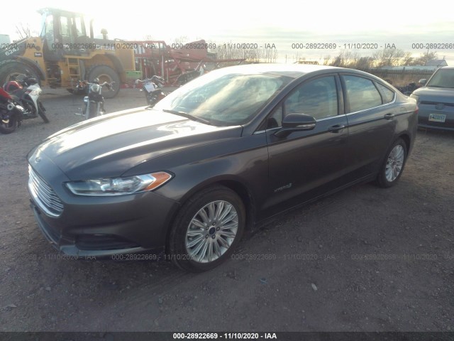 Photo 1 VIN: 3FA6P0LU3GR306825 - FORD FUSION 