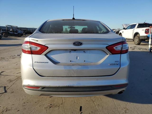 Photo 5 VIN: 3FA6P0LU3GR310812 - FORD FUSION SE 