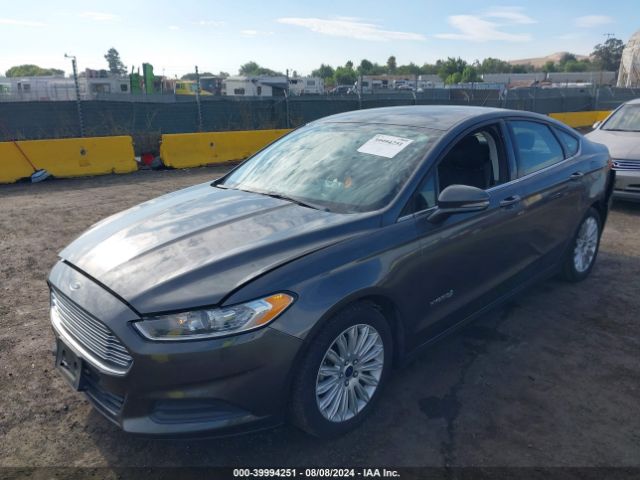 Photo 1 VIN: 3FA6P0LU3GR368791 - FORD FUSION 