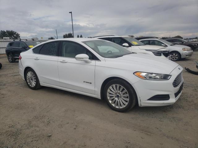 Photo 3 VIN: 3FA6P0LU3GR388605 - FORD FUSION SE 