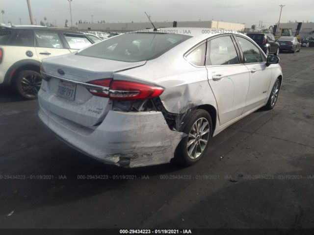 Photo 3 VIN: 3FA6P0LU3HR238527 - FORD FUSION 