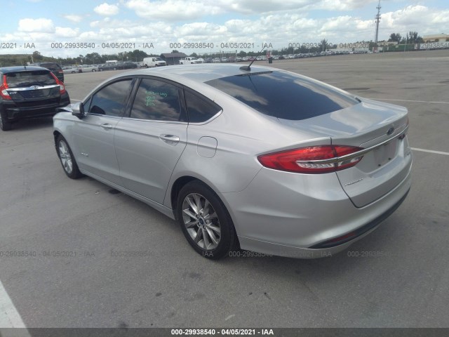 Photo 2 VIN: 3FA6P0LU3HR254999 - FORD FUSION 