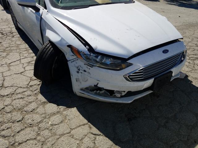 Photo 8 VIN: 3FA6P0LU3HR315994 - FORD FUSION SE 