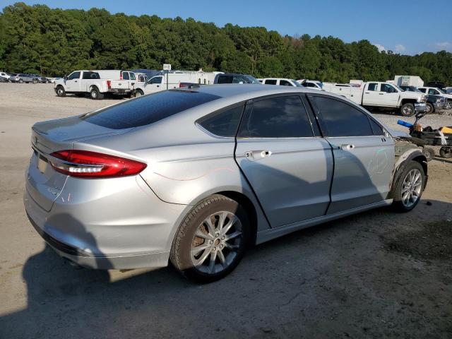 Photo 2 VIN: 3FA6P0LU3HR381798 - FORD FUSION SE 