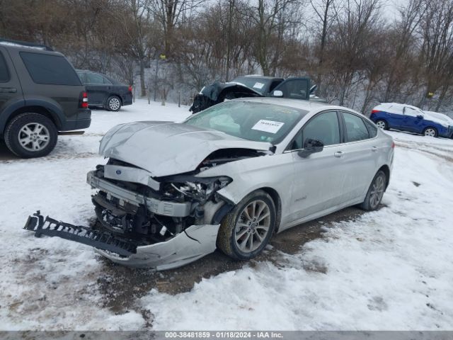 Photo 1 VIN: 3FA6P0LU3HR384605 - FORD FUSION HYBRID 