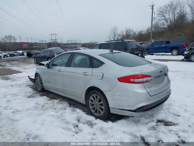 Photo 2 VIN: 3FA6P0LU3HR384605 - FORD FUSION HYBRID 