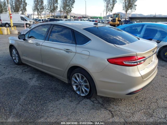 Photo 2 VIN: 3FA6P0LU3HR386810 - FORD FUSION HYBRID 