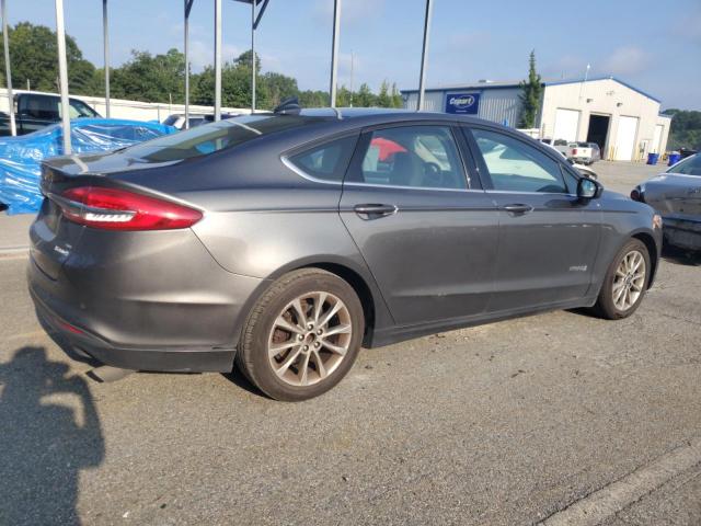 Photo 2 VIN: 3FA6P0LU3HR393403 - FORD FUSION SE 