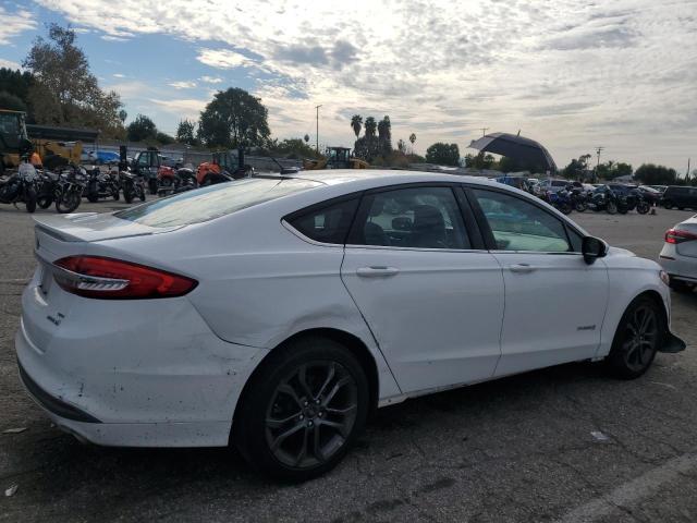 Photo 2 VIN: 3FA6P0LU3JR116840 - FORD FUSION 