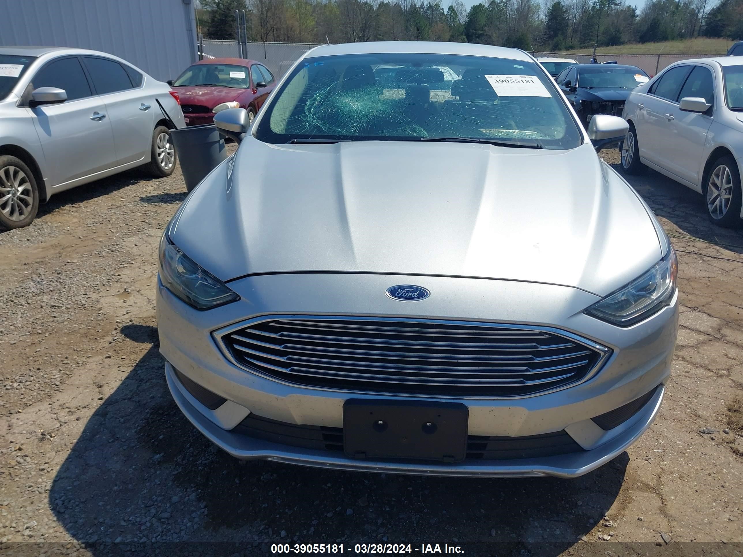 Photo 11 VIN: 3FA6P0LU3JR173121 - FORD FUSION 