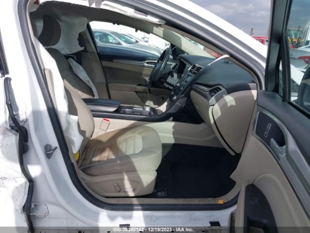 Photo 4 VIN: 3FA6P0LU3JR235245 - FORD FUSION HYBRID 