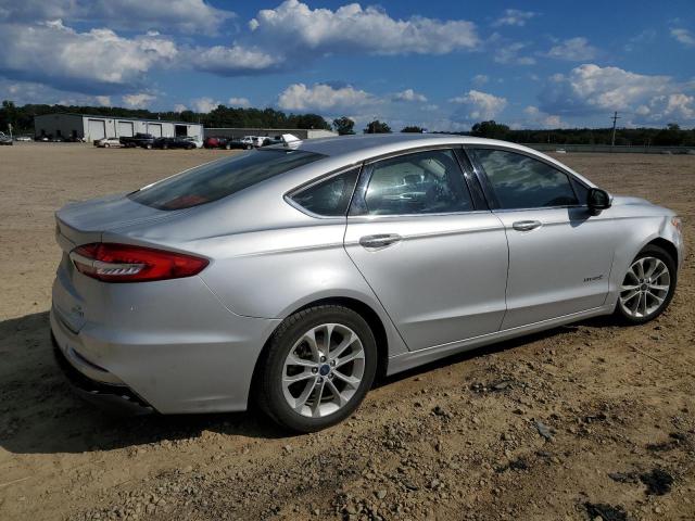 Photo 2 VIN: 3FA6P0LU3KR138385 - FORD FUSION SE 