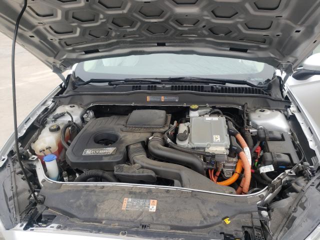 Photo 6 VIN: 3FA6P0LU3KR205728 - FORD FUSION SE 