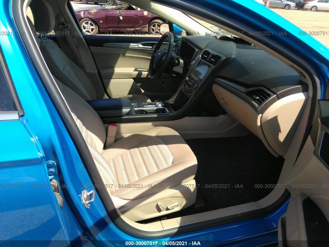 Photo 4 VIN: 3FA6P0LU3KR235084 - FORD FUSION HYBRID 