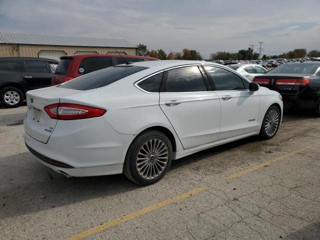 Photo 2 VIN: 3FA6P0LU4DR165842 - FORD FUSION SE 