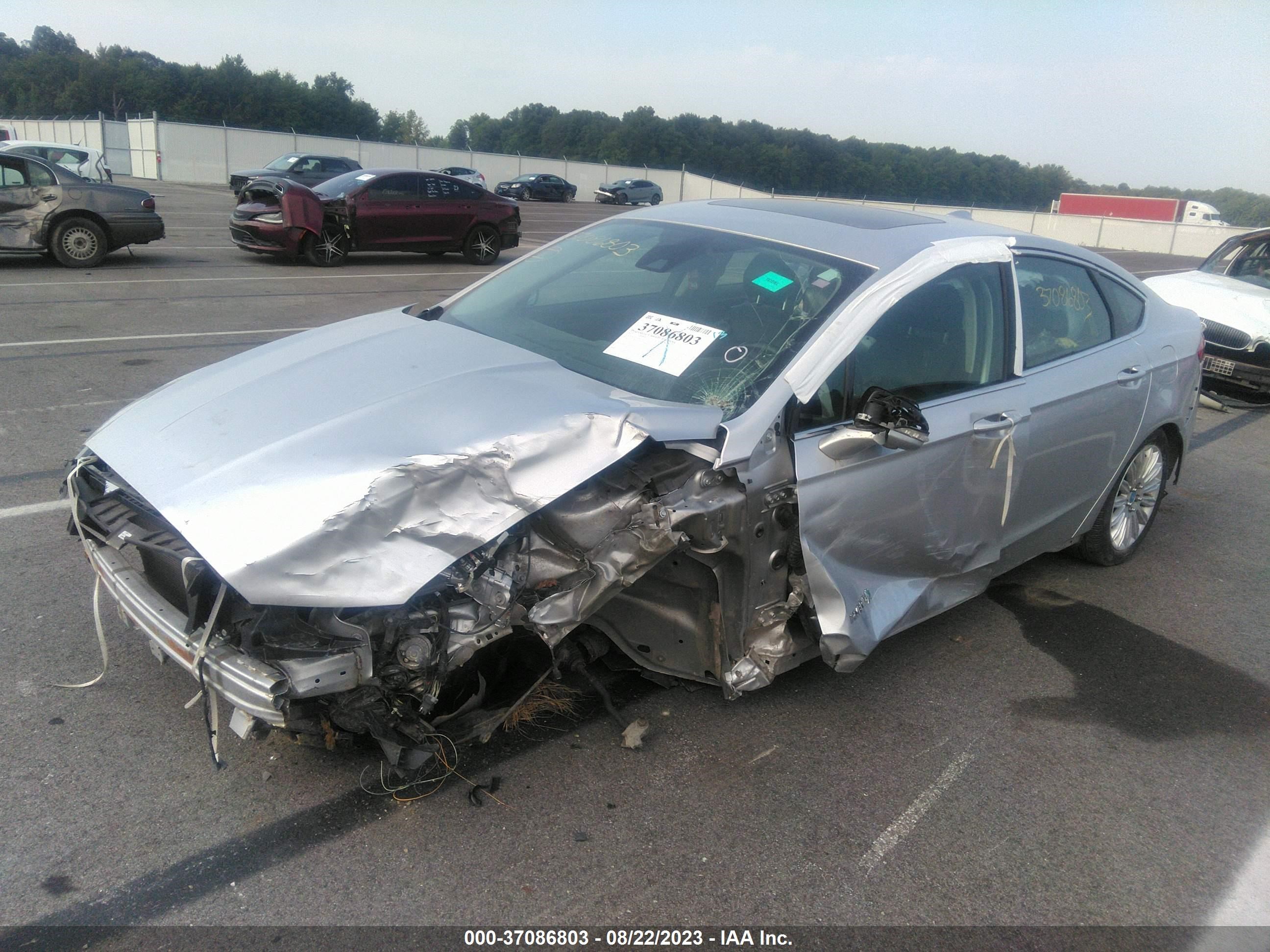 Photo 1 VIN: 3FA6P0LU4DR207457 - FORD FUSION 