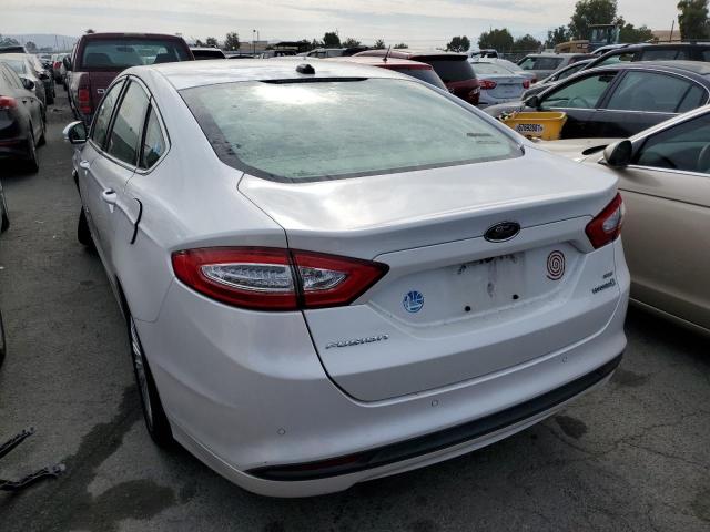 Photo 2 VIN: 3FA6P0LU4ER256689 - FORD FUSION SE 