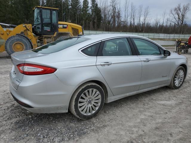 Photo 2 VIN: 3FA6P0LU4ER303283 - FORD FUSION 