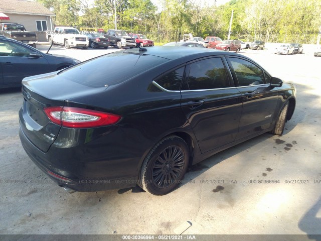 Photo 3 VIN: 3FA6P0LU4ER322335 - FORD FUSION 