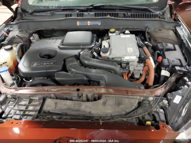 Photo 9 VIN: 3FA6P0LU4FR204013 - FORD FUSION 